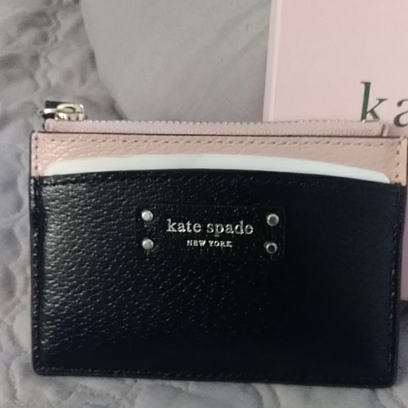 Kate Spade credit card holder - Picture 2 of 3